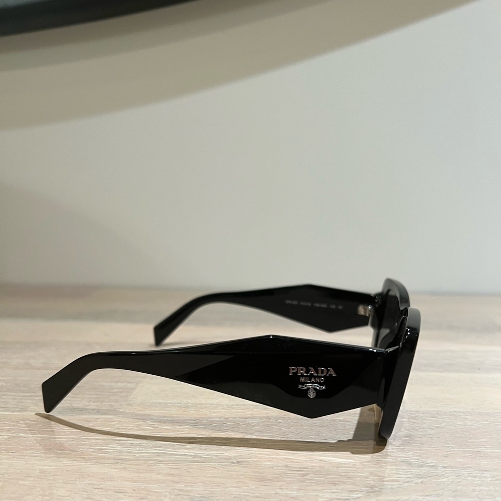 PRADA SYMBOLE SUNGLASSES - Picture 2 of 8